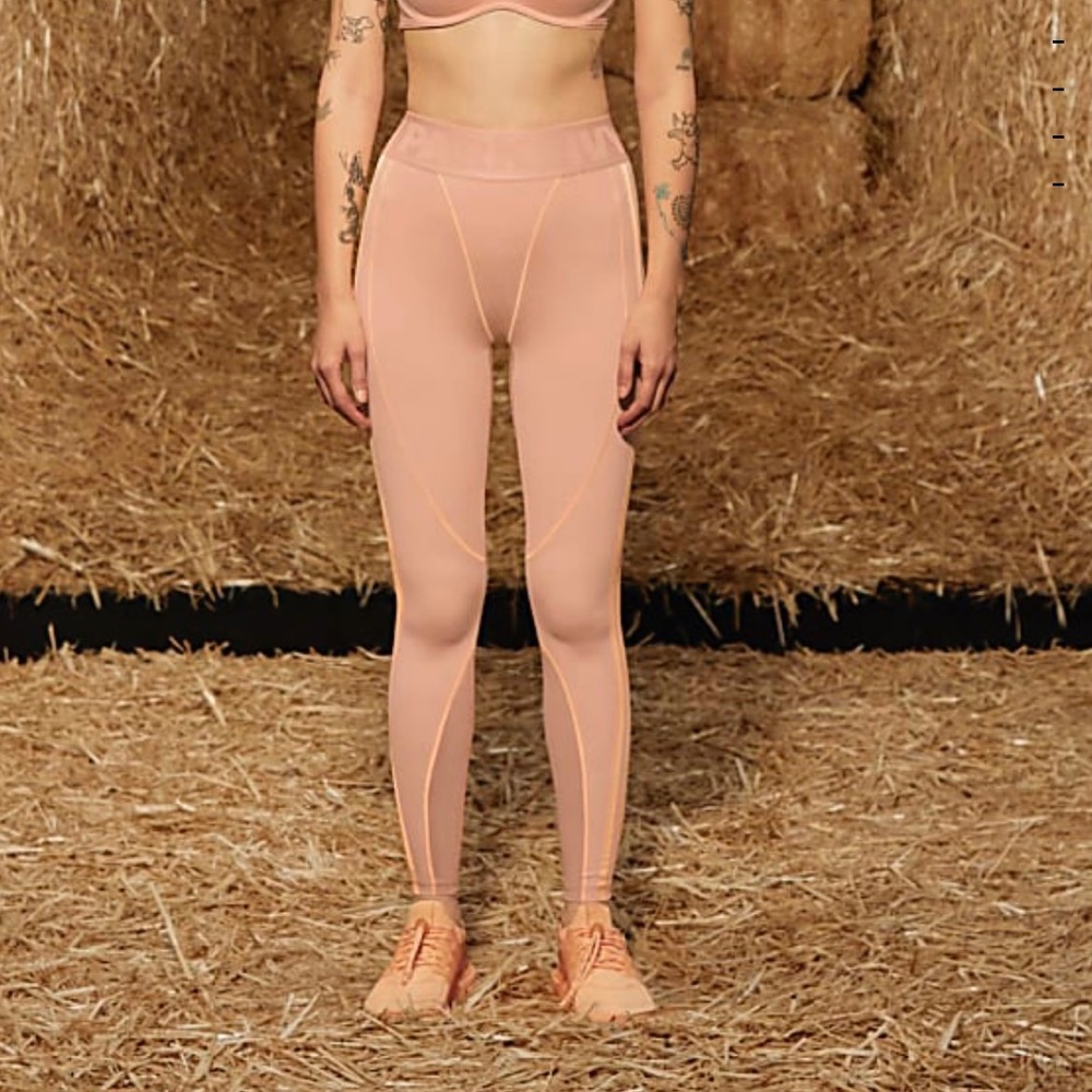 SOLD OUT Adidas x IVY PARK Tights